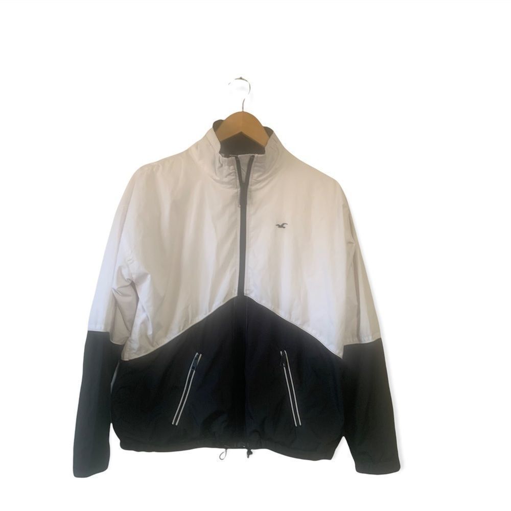 Hollister Oversized Windbreaker Black/White Size Small